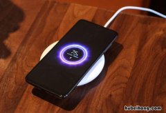 手机充电时断断续续的该怎么办 手机充电时充时断怎么回事