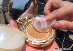涂粉底用粉扑好还是用美妆蛋 化妆用什么粉扑好