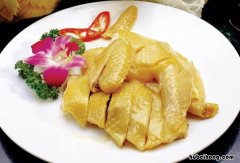 白斩鸡怎么做又鲜又嫩 白斩鸡怎么做的视频