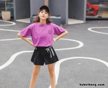 穿什么短裤显腿长 穿什么短裤显腿长图解