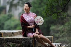 穿旗袍发型图片男 穿旗袍发型图片大全