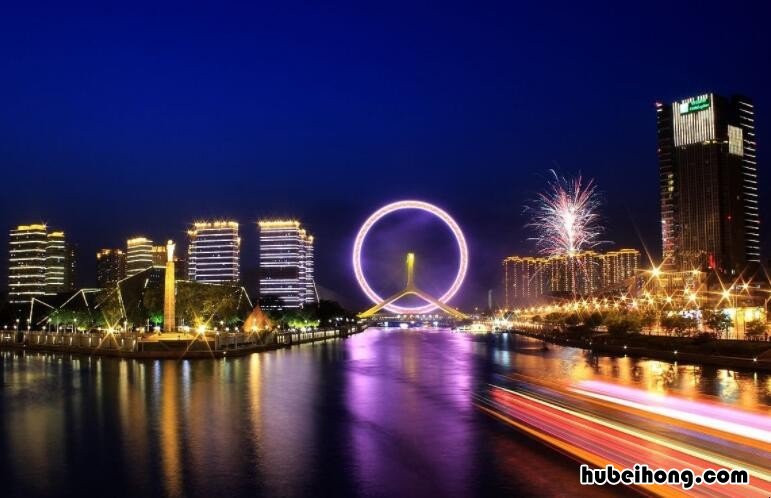 手机夜景拍摄有什么用 手机拍夜景的技巧