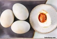 盐水腌鸭蛋做法是什么味道的 盐水腌鸭蛋做法是什么味道好吃