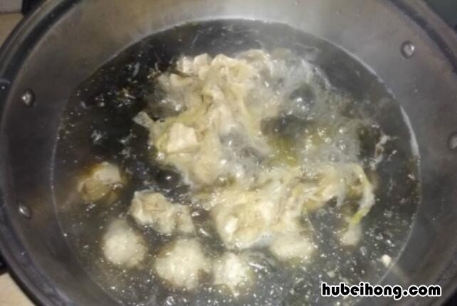 紫菜丸子鸡蛋汤的做法 紫菜丸子汤怎么做好吃视频窍门教程