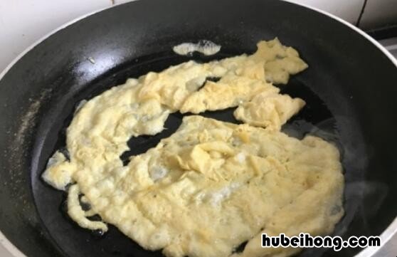 红罗卜炒蛋做法 萝卜炒蛋怎么做好吃窍门