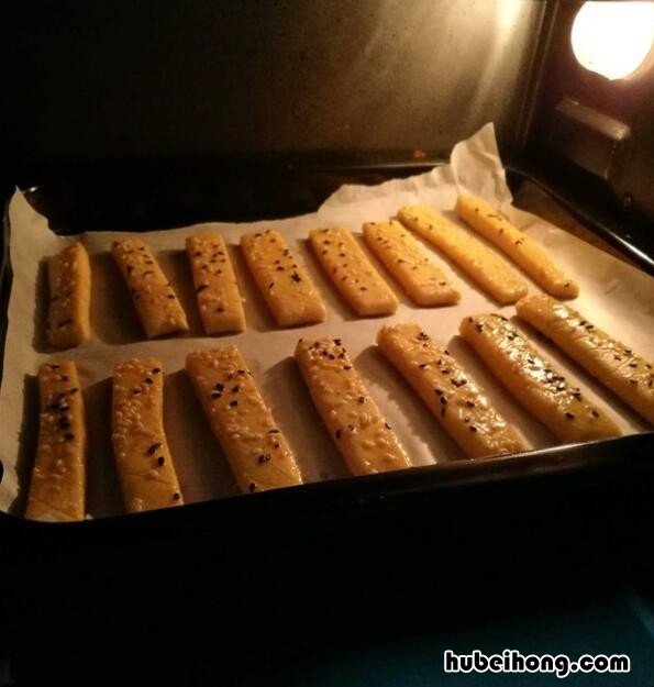 红薯麻条怎么做才能脆软 脆红薯芝麻条