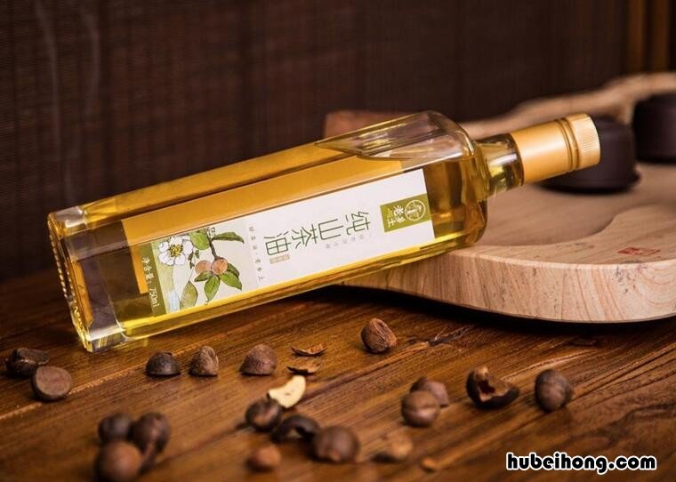 茶籽油洗头有什么功效 茶油可以用来洗头吗