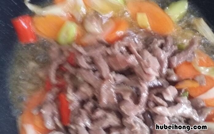 胡萝卜炒牛肉怎么做