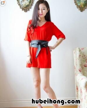 腿长身子短怎么搭配衣服 身短腿长怎么搭配衣服