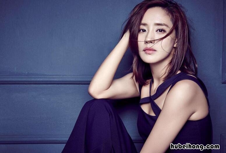 如何做一位优秀的女生作文 如何做一位优秀的女生英语作文