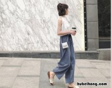 阔腿裤什么材质好看耐穿 阔腿裤什么材质的好看