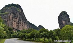 龙虎山在江西哪个地方 龙虎山在江西哪个地方?