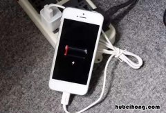 为啥手机突然没电了 手机为啥突然没电了