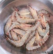 粉丝金针菇蒜蓉虾煲的做法大全 蒜蓉金针菇粉丝大虾