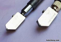 瓷砖刀可以割玻璃吗视频 瓷砖刀可以割玻璃吗图片