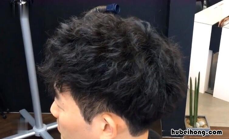 钢夹烫怎么打理怎么吹 钢夹烫怎么打理时间长