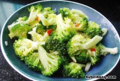 蒸西兰花怎么做好吃又有营养价值视频 蒸西兰花怎么做?
