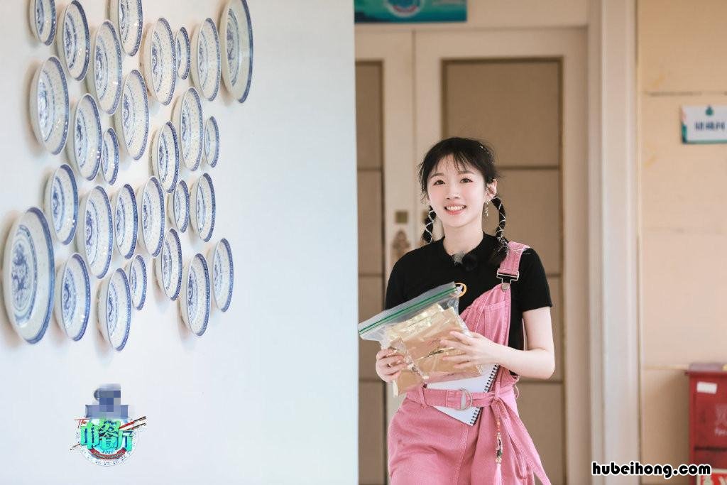 中餐厅4赵丽颖怎么了 中餐厅第四季赵丽颖哭了