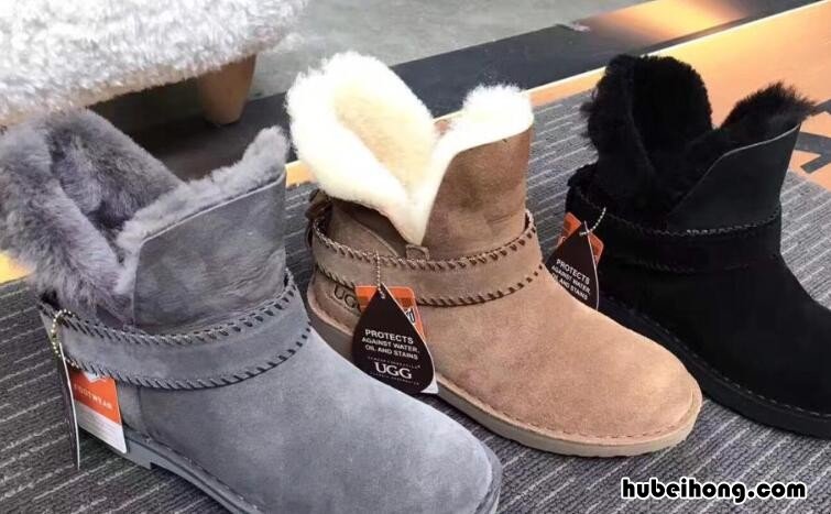 ugg鞋子里面的毛是什么毛 ugg鞋里面毛硬了怎么办