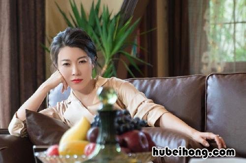 怪你过分美丽剧中人物原型 怪你过分美丽电视剧角色介绍