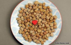 虎皮花生的制作过程 虎皮花生米的制作方法