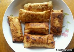 鸡蛋香蕉饼怎么做简单又好吃 想把香蕉和鸡蛋,面粉做成小蛋糕怎么做?