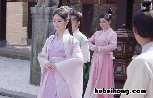 小女花不弃东方朔 小女花不弃中的东方