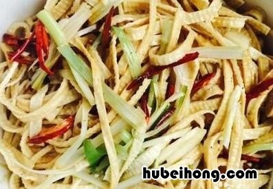 油炸肉皮怎么做好吃又简单的做法 油皮怎么做好吃