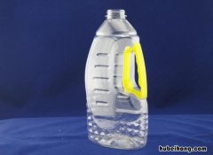 用塑料瓶做清洁工具 如何清洗塑料瓶的污垢