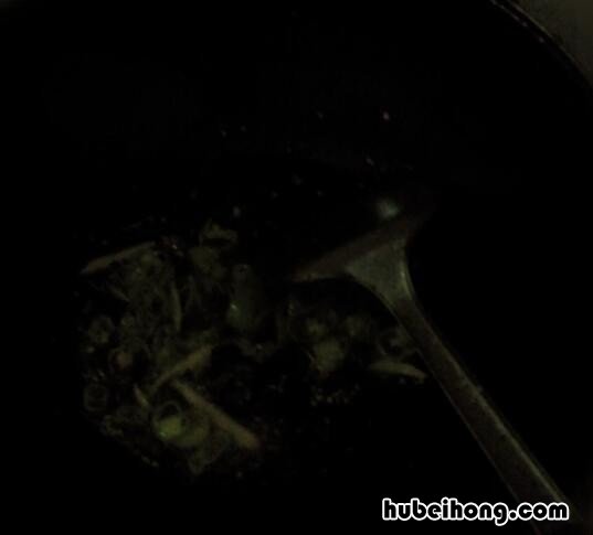 超级辣土豆丝怎么做好吃 超级辣土豆丝怎么做的