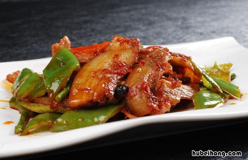 回锅肉辣吗? 回锅肉用什么辣椒酱