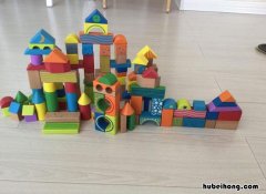 宝宝几岁玩积木 宝宝各年龄段玩具
