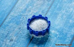 管道疏通剂需要加水吗 管道疏通剂加开水