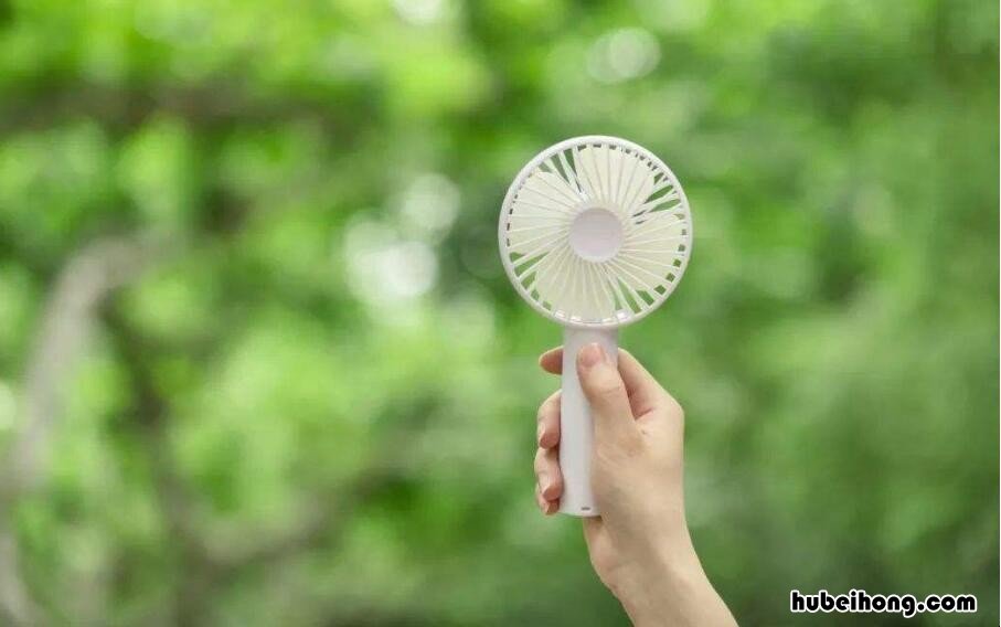 如何清爽的度过夏天呢 如何清爽的度过夏天生活