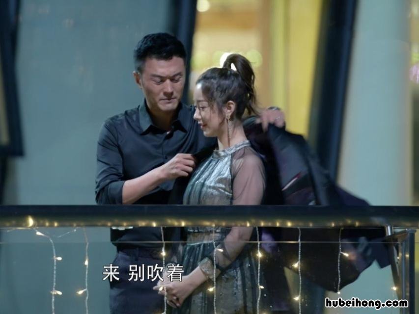 雷佳音前妻是谁现实中的人 雷佳音前妻和现在的妻子