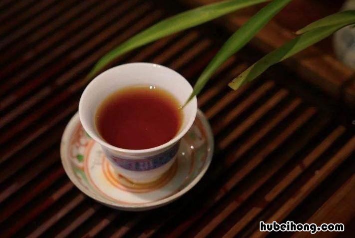 肉桂与大红袍的差别 肉桂和大红袍是一种茶吗