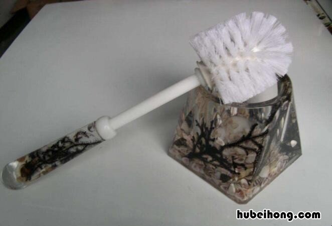 什么样子的马桶刷最好用 家用马桶刷什么样的好用