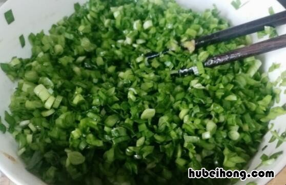 韭菜肉饺子馅怎么做好吃,必须要放鸡蛋吗 韭菜肉饺子馅怎么做?