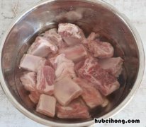 香烤猪排怎么做最好吃又简单 美味烤猪排