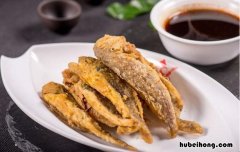 香煎小黄鱼怎么做好吃窍门 香煎小黄鱼怎么做好吃视频