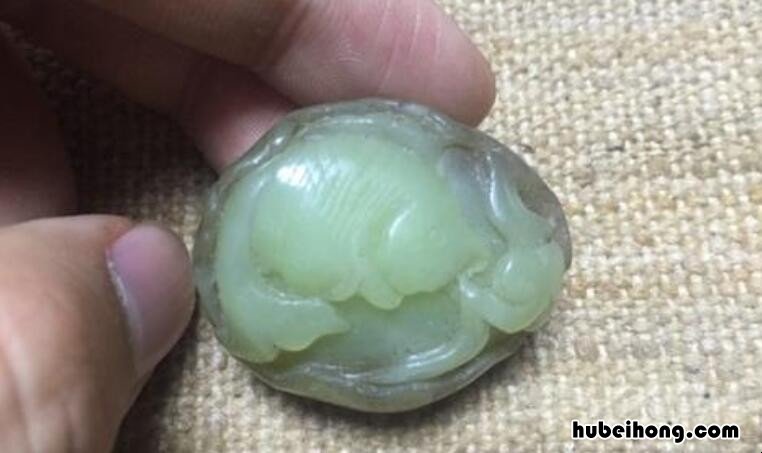 怎么辨别岫玉的真假简单方法 怎样辩别岫玉的真假
