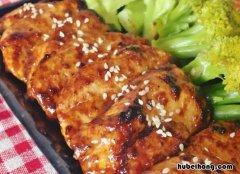 香煎鸡胸脯肉简单做法窍门是什么 香煎鸡胸肉怎么做好吃
