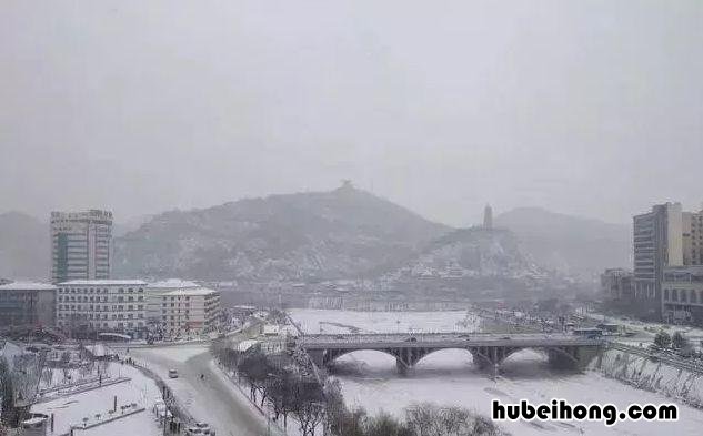 延安的延怎么写啊 延安的延字