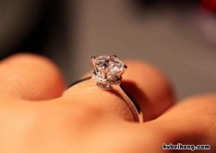 婚戒买什么价位的合适 结婚戒指买什么样的合适