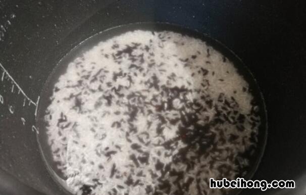 黑米饭怎么蒸又香又糯窍门 黑米饭怎么蒸才好吃