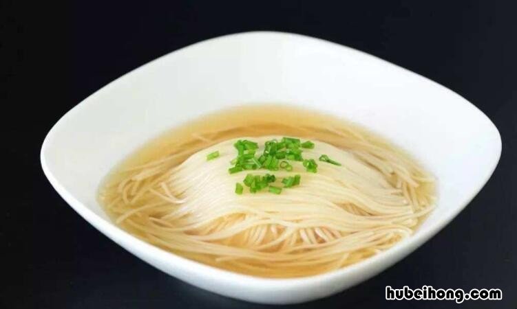 面条的热量高还是馒头 面条热量和馒头