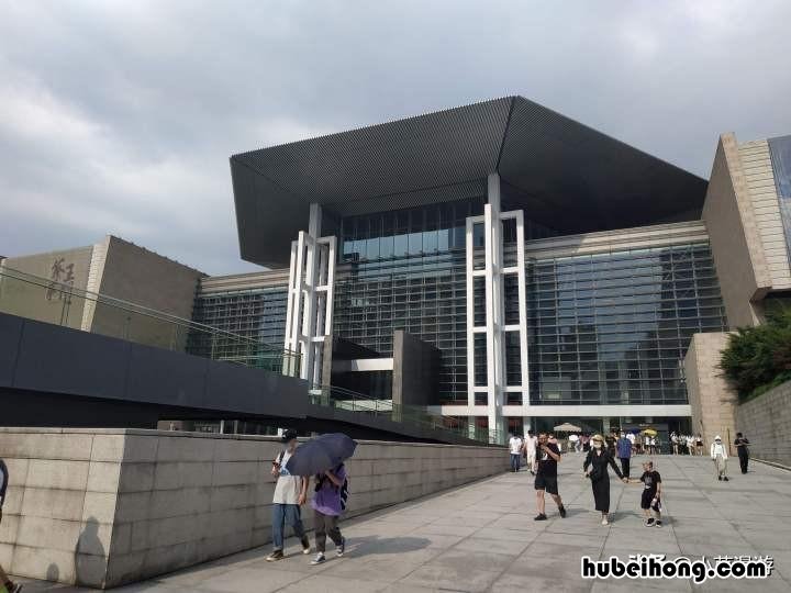 中国有哪些值得旅游的城市 国内比较值得旅游的地方