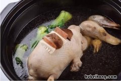 三套鸭属于哪个菜系 三套鸭为什么叫三套鸭