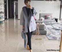 对镜子拍照怎么显腿长一点儿呢 怎样对着镜子拍照显腿长