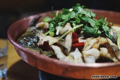 丽江的特色美食有哪些 云南丽江美食介绍特色美食
